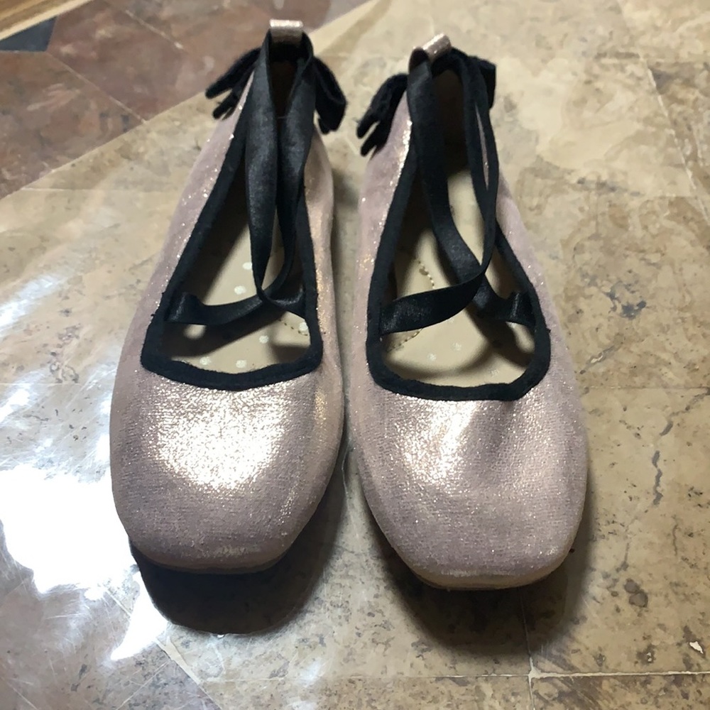 Cat&Jack shoes - Picture 2 of 5